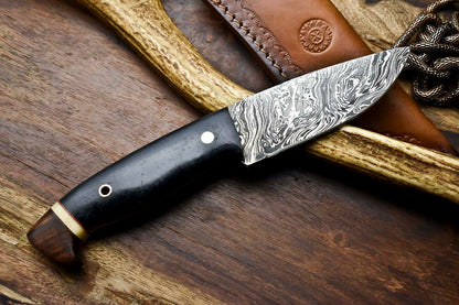 HS-647 Custom Handmade Damascus Hunting Skinning Blade Hunter Camping Full Tang Knife