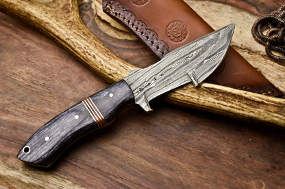 HS-920 Custom Handmade Damascus Steel Tracker Knife - Beautiful Hard Wood Handle