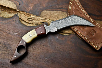 HS-902Handmade Damascus Hunting Blade Karambit Full Tang Knife Best Gifts