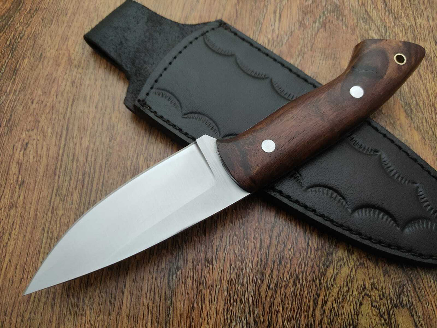 HS-561 Custom Handmade 1095 H.C Steel Survival Bushcraft Camping Hunting Knife