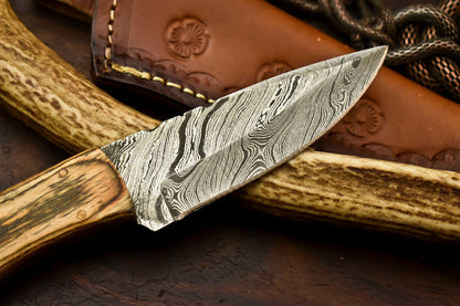 HS-610 Custom Handmade Damascus Hunting Skinning Blade Hunter Camping Full Tang Knife