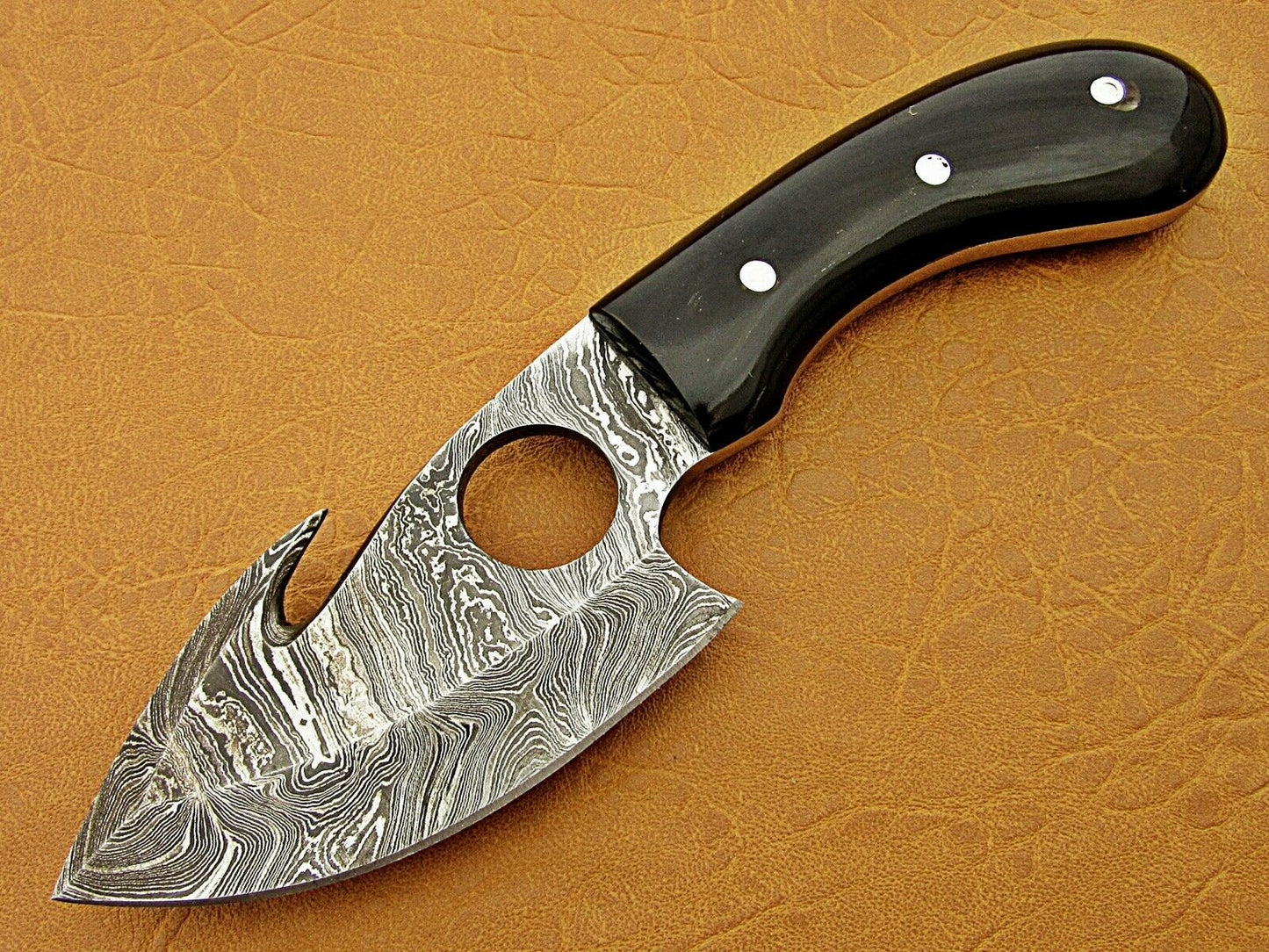 HS-767 Custom Handmade Damascus Skinner Knife With Buffalo Horn Hanlde
