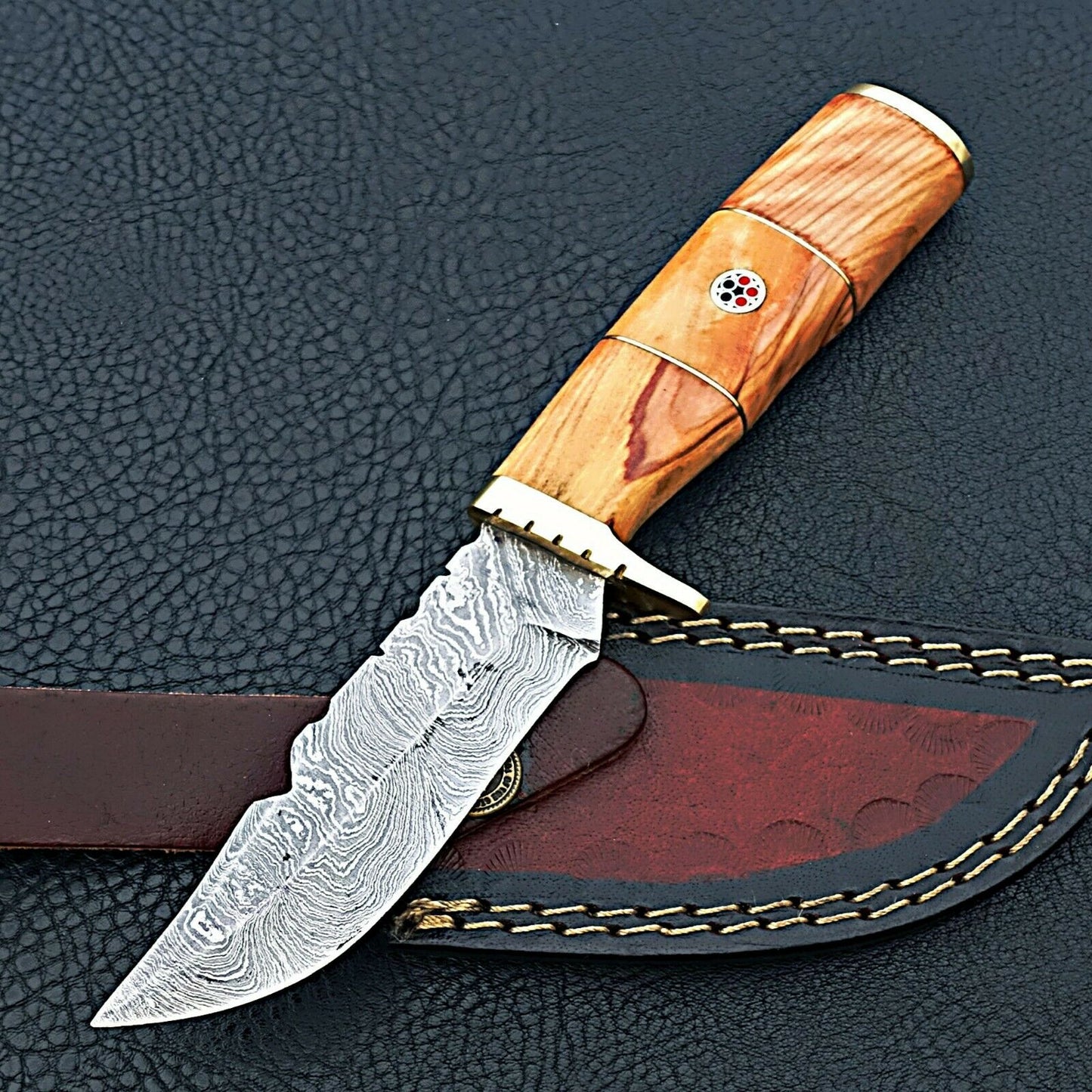 HS-425 | Custom Handmade Damascus Steel Hunting Knife - Beautiful Wood Handle