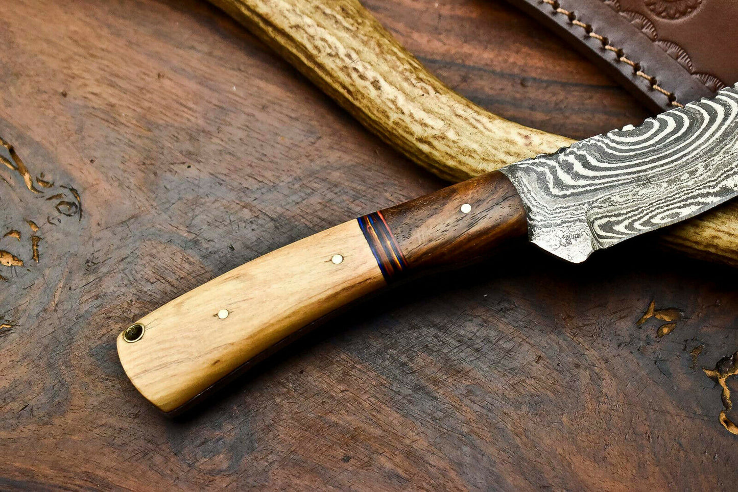HS-605 Handmade Damascus Skinning Blade Camping Full Tang Knife