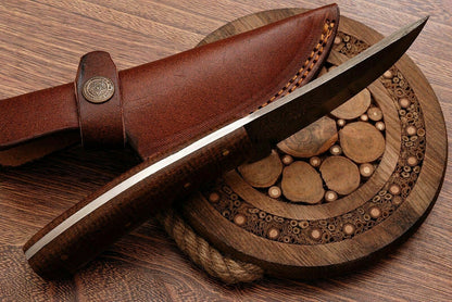 HS-772 Custom Handmade Damascus Skinner Knife With Walnut Wood Handle