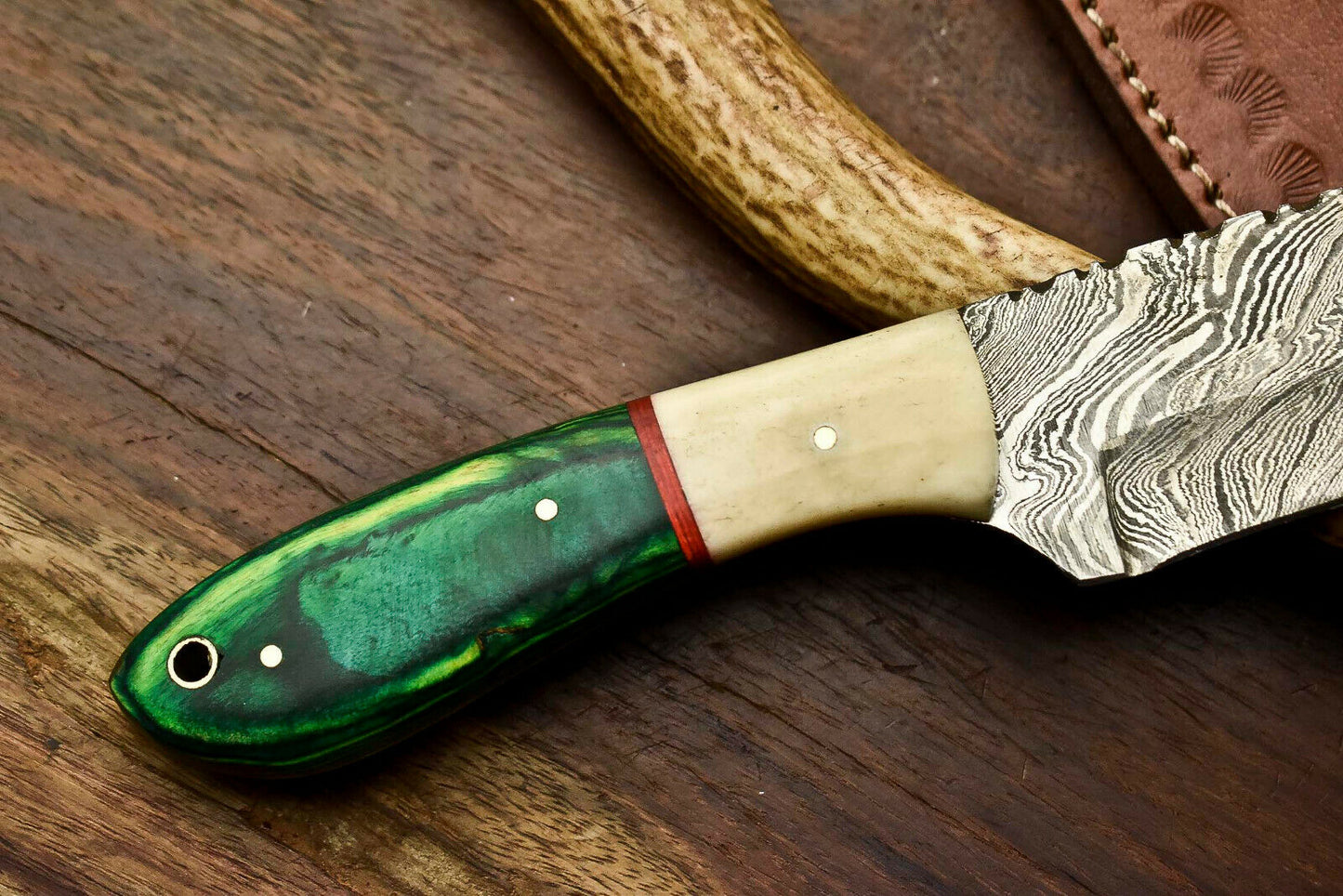 HS-683  Custom Handmade Damascus Steel Skinner Knife - Beautiful Bone Wood Handle