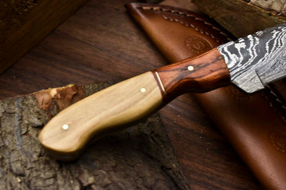 HS-709 Custom Handmade Damascus Steel Skinner Knife - Beautiful Wood Handle