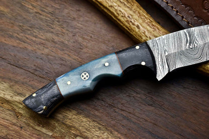 HS-644 Custom Handmade Damascus Hunting Skinning Blade Hunter Camping Full Tang Knife