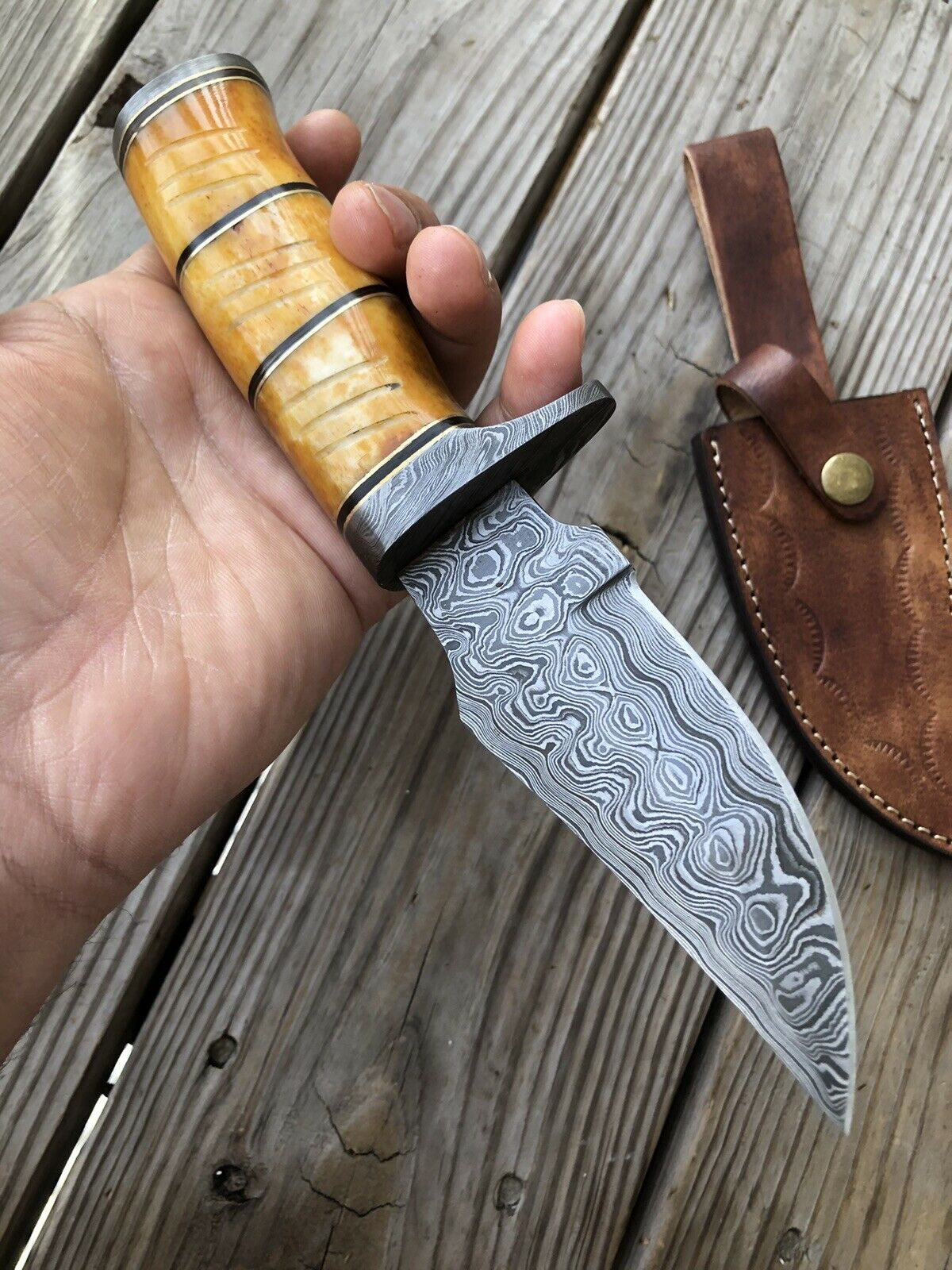 HS-461 Custom Handmade High Carbon Damascus Steel Hunting Camping Best Knife - Awesome Colour Camel Bone Handle