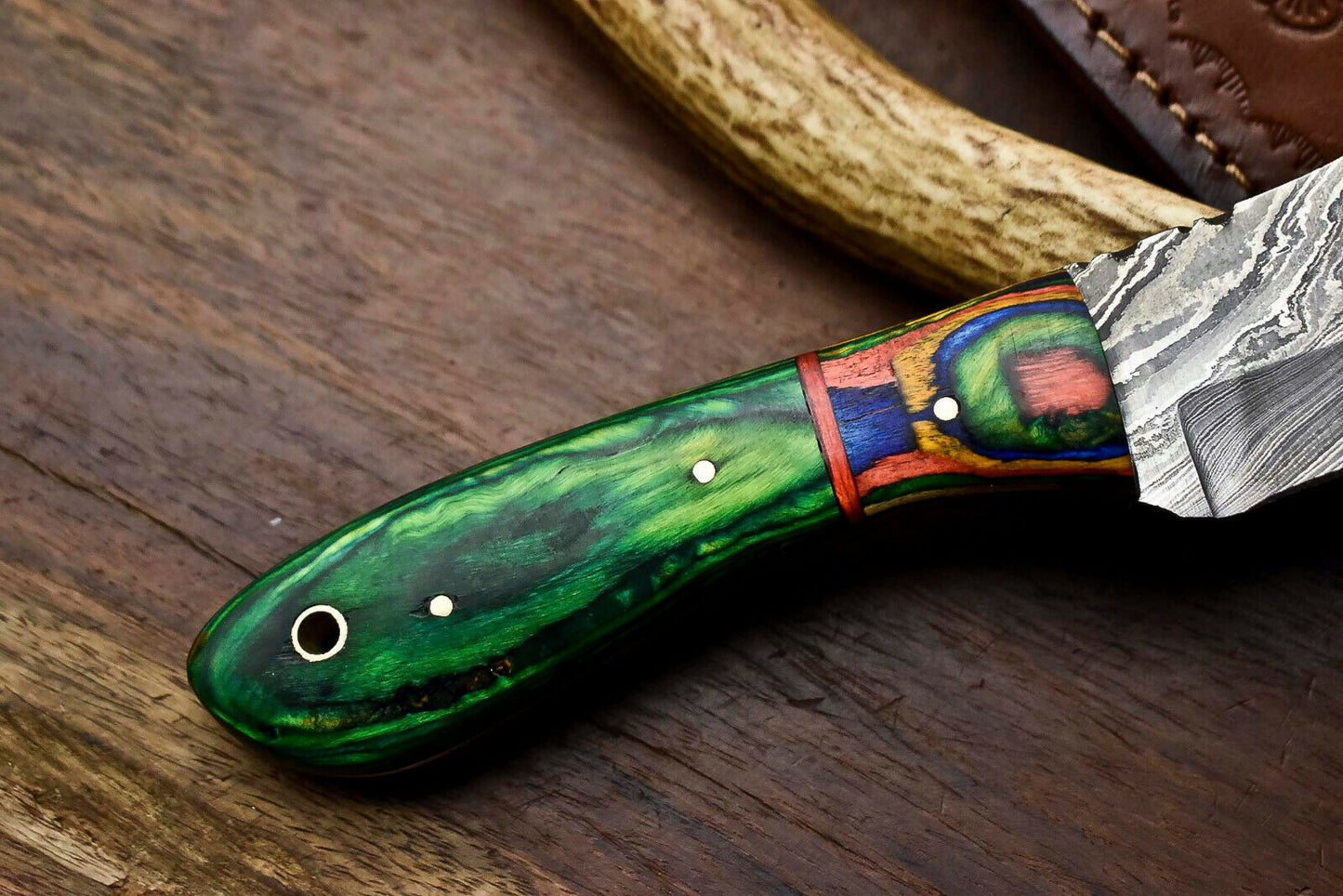 HS-679 Custom Handmade Damascus Steel Skinner Knife - Beautiful Hard Wood Handle