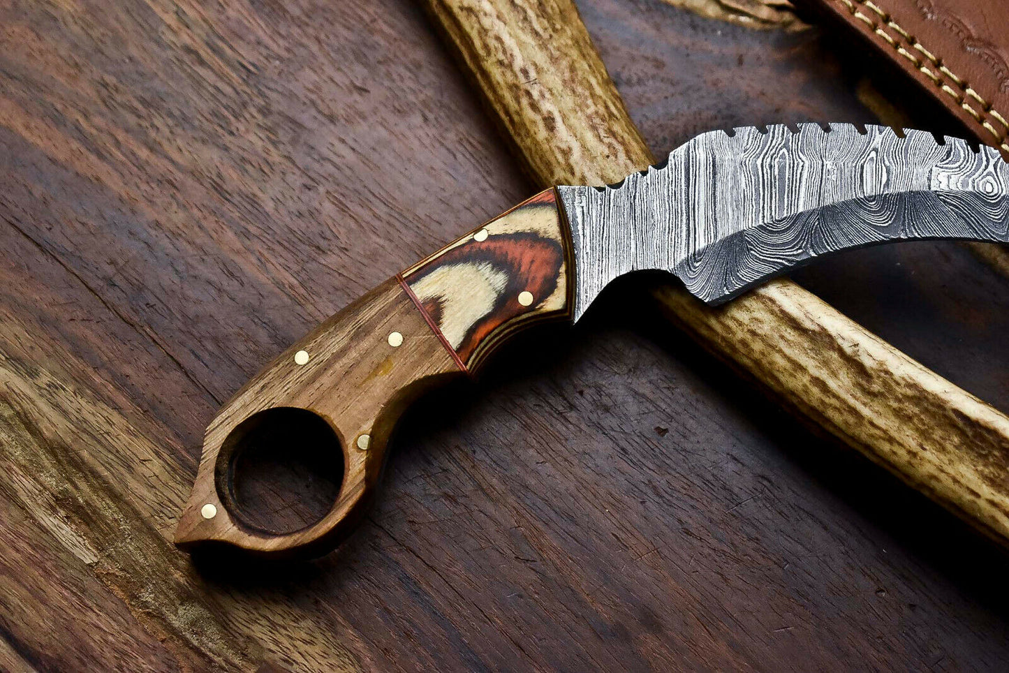 HS-906 Custom Handmade Damascus Steel Karambit Knife - Beautiful Hard Wood Handle
