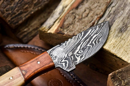 HS-708 Custom Handmade Damascus Steel Skinner Knife - Beautiful Wood Handle