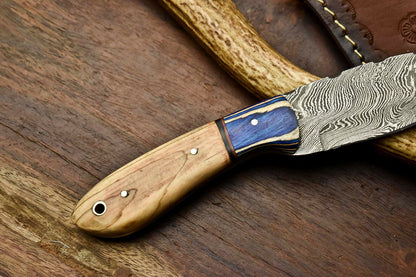 HS-641 Custom Handmade Damascus Hunting Skinning Blade Hunter Camping Full Tang Knife