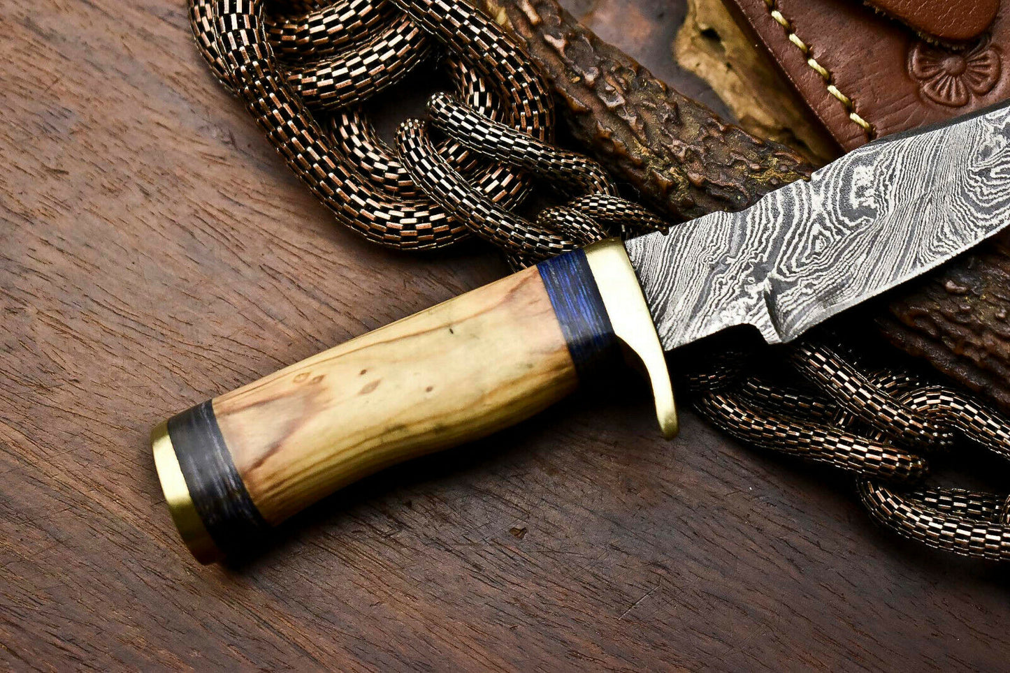 HS-715 Custom Handmade Awesome Olive Wood Handle Damascus Steel Skinner Knife With Best Price