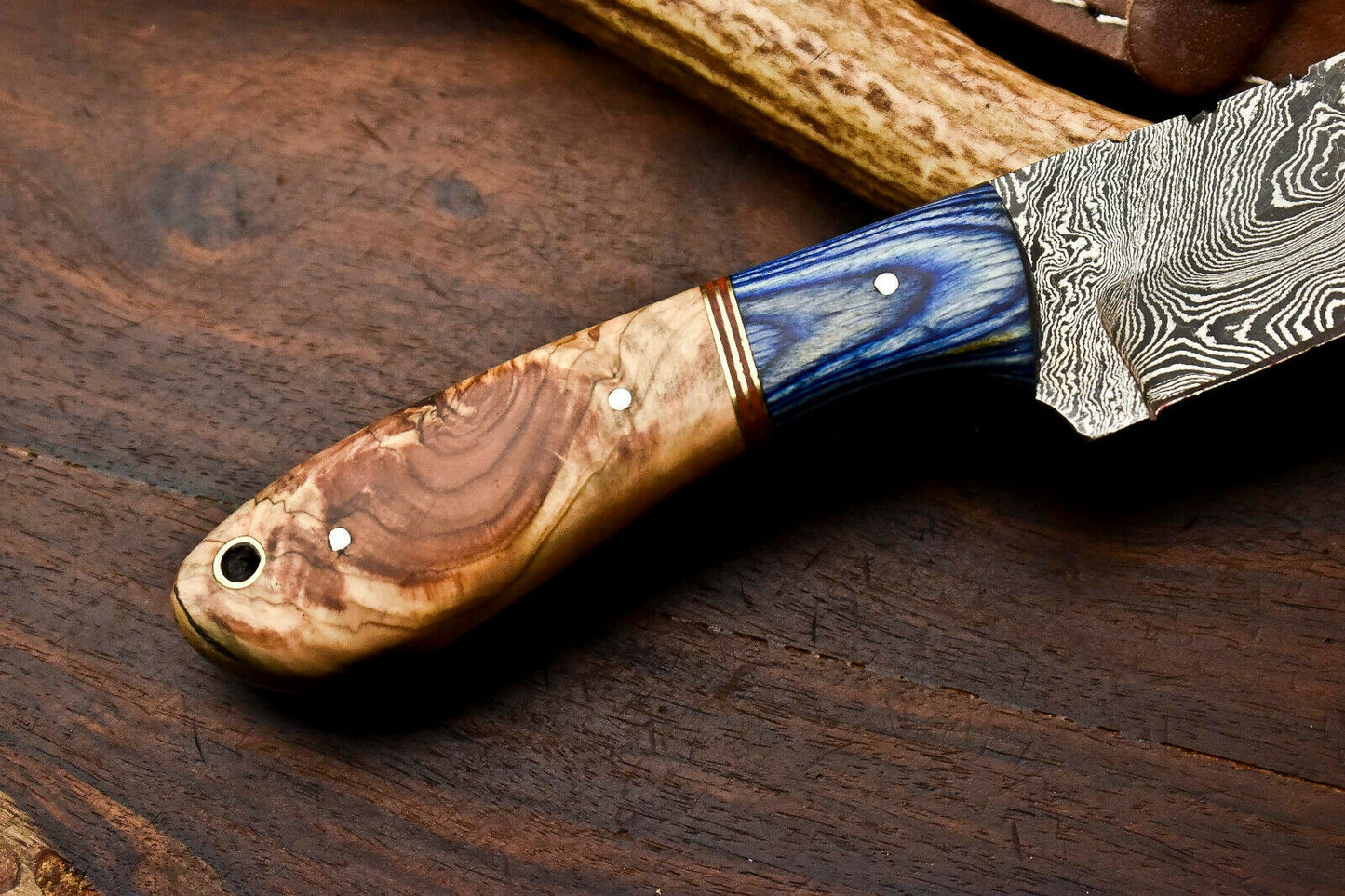 HS-612 Handmade Damascus Skinning Blade Camping Full Tang Knife