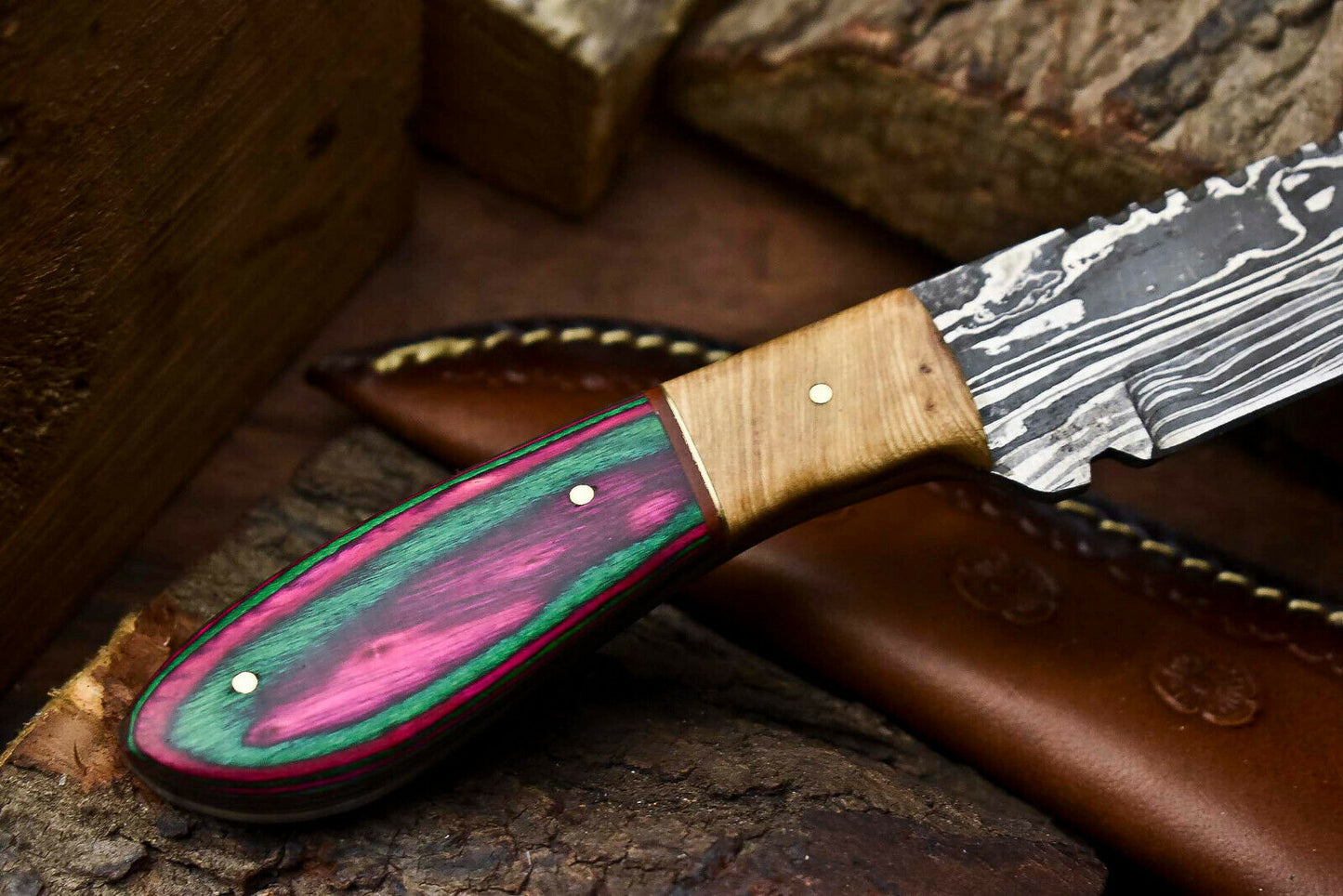 HS-671 Custom Handmade Damascus Steel Skinner Knife - Beautiful Hard Wood Handle