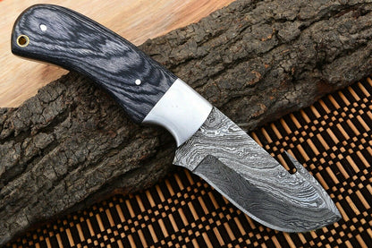HS-797 Custom Handmade Damascus Skinner Knife With Black Gray Hard Wood Handle