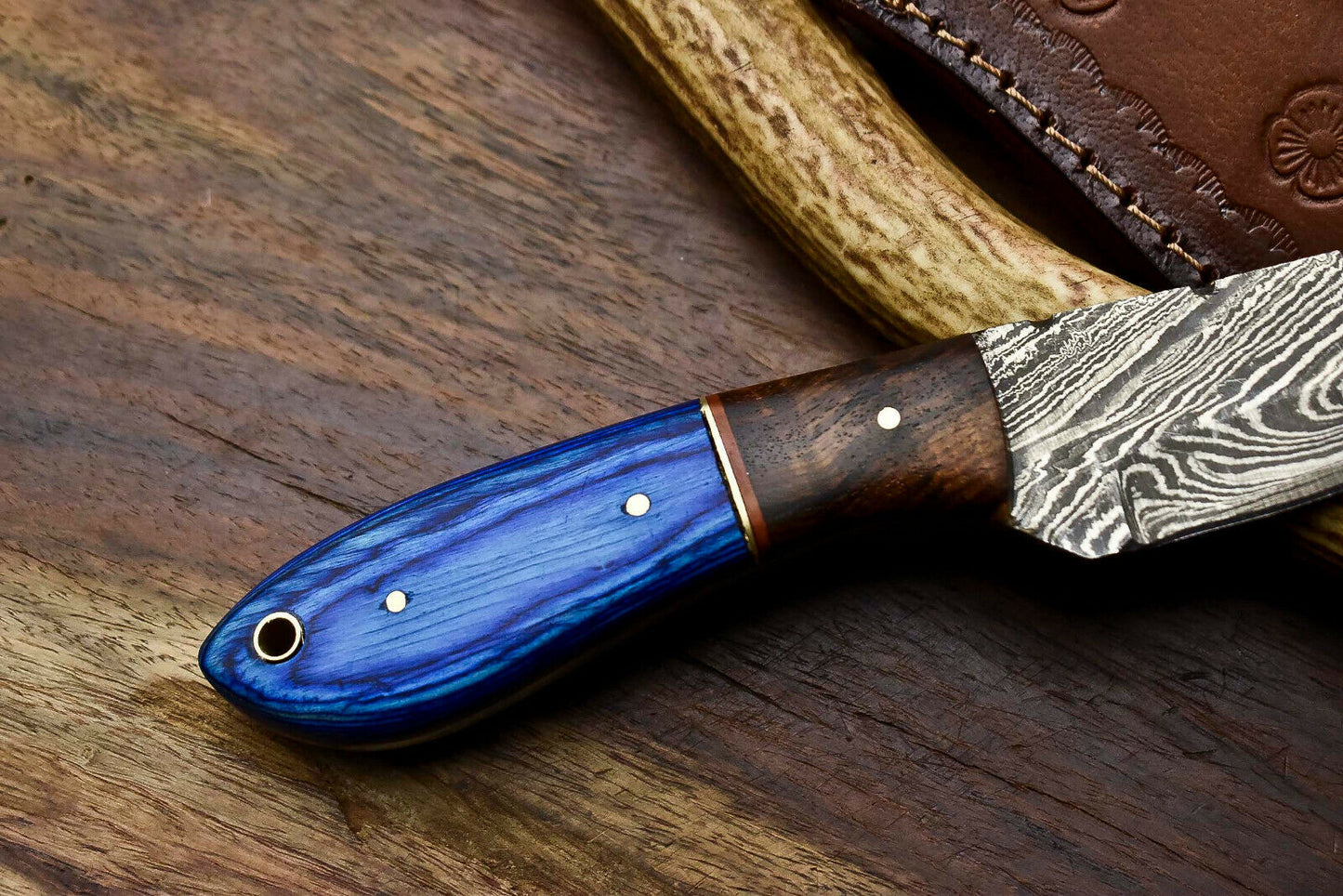 HS-680 Custom Handmade Damascus Steel Skinner Knife - Beautiful Wood Handle