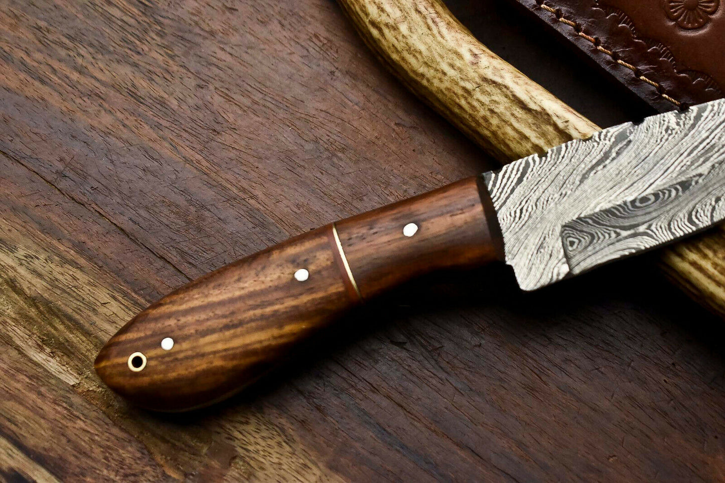 HS-682 Custom Handmade Damascus Steel Skinner Knife - Beautiful Wood Handle