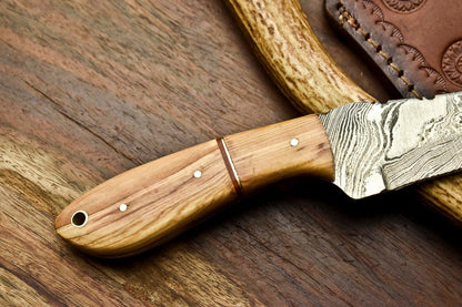 HS-635 Custom Handmade Damascus Hunting Skinning Blade Hunter Camping Full Tang Knife