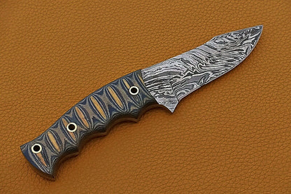 HS-740 Custom Handmade Damascus Steel Skinner Knife With Black Sheet Handle