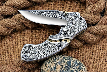 Custom Made Hand Engraved Folding-Pocket Knife Life Time Used With Very Good Price