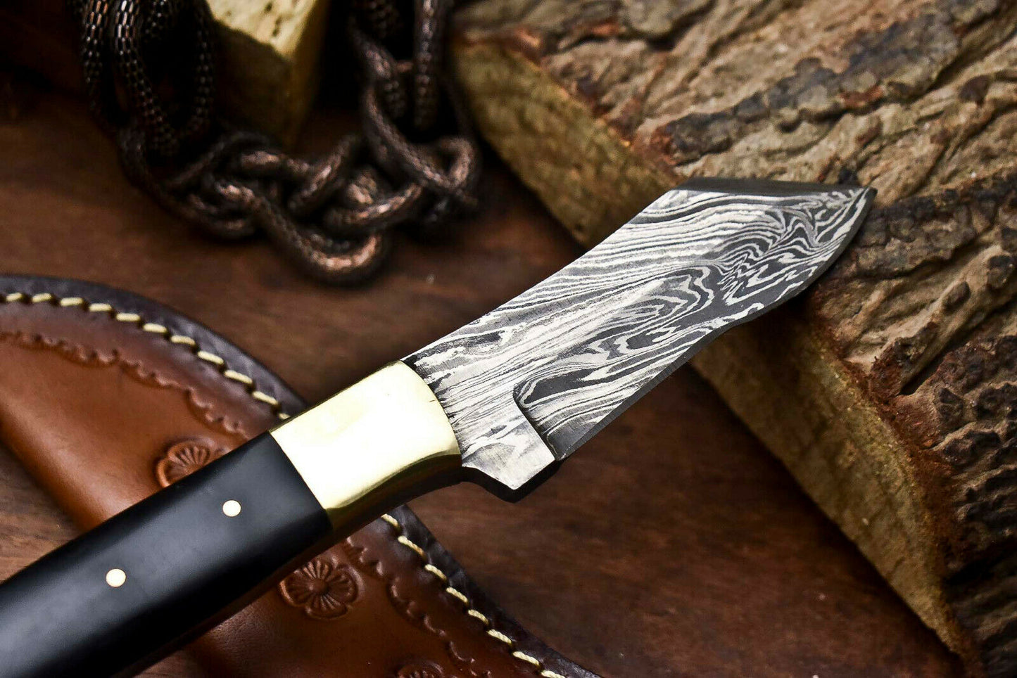 HS-706 Custom Handmade Damascus Steel Skinner Knife - Beautiful Resin Handle