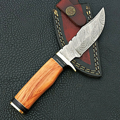 HS-417 | Custom Handmade Damascus Steel Hunting Knife - Beautiful Wood Handle