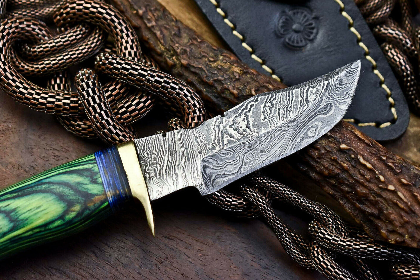 HS-711 Custom Handmade Damascus Steel Skinner Knife - Beautiful Hard Wood Handle