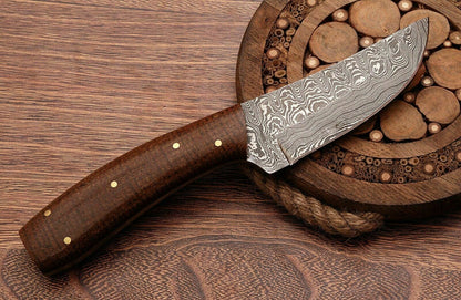 HS-772 Custom Handmade Damascus Skinner Knife With Walnut Wood Handle