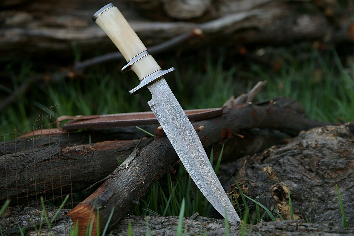 HS-311  Personalized Damascus Hunting Bowie Knife, Damascus Steel Blade, Camel Bone Hand