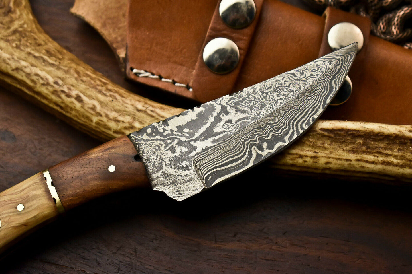 HS-723 Custom Handmade Damascus Steel Skinner Knife - Wood Handle