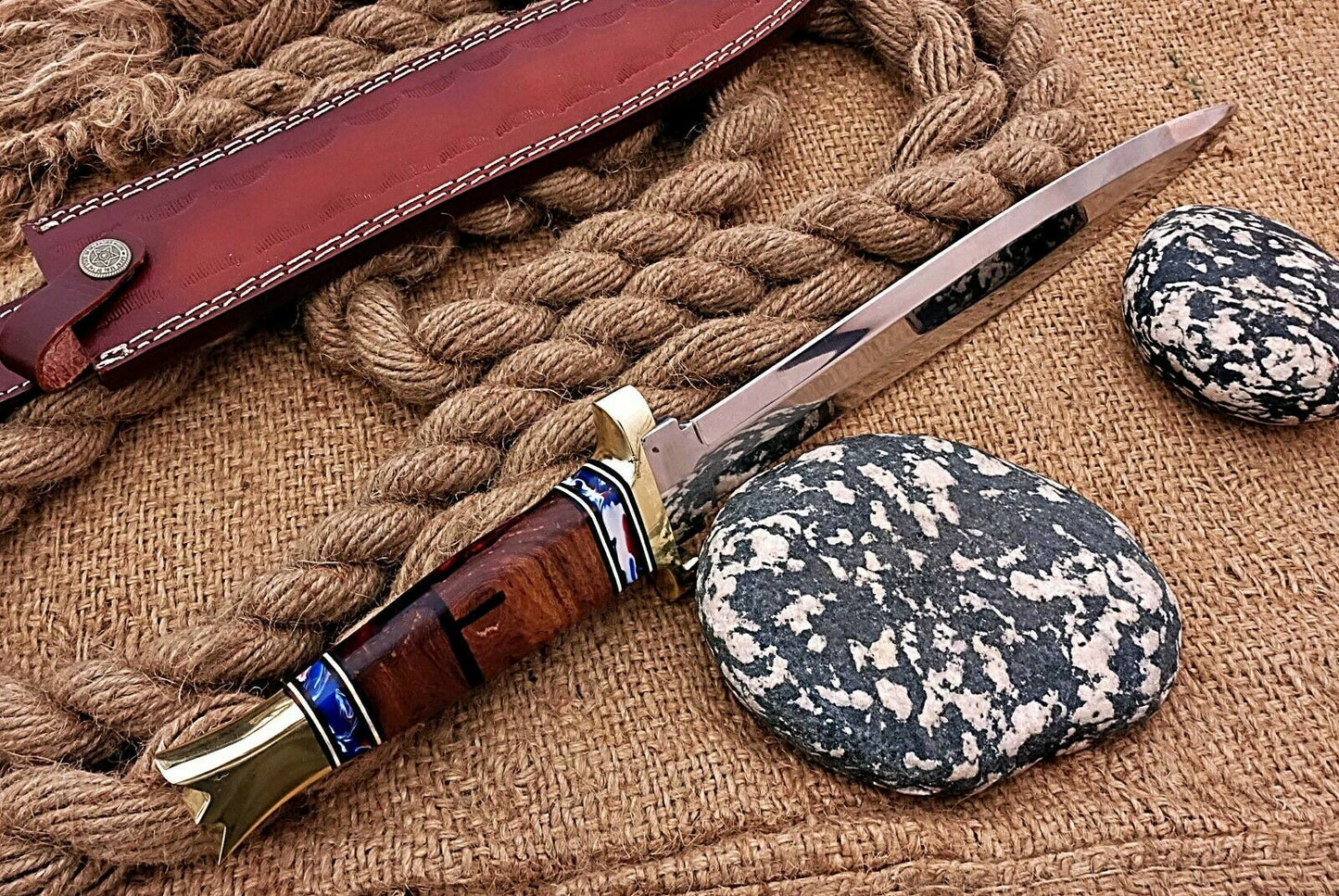 HS-1101 | Custom Handmade Steel D2 Fighter Hunting Combat Mini Sword knife With Resin Handle