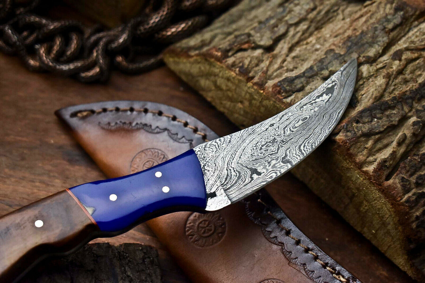 HS-655 Custom Handmade Damascus Hunting Skinning Blade Hunter Camping Full Tang Knife