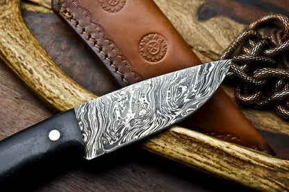 HS-647 Custom Handmade Damascus Hunting Skinning Blade Hunter Camping Full Tang Knife