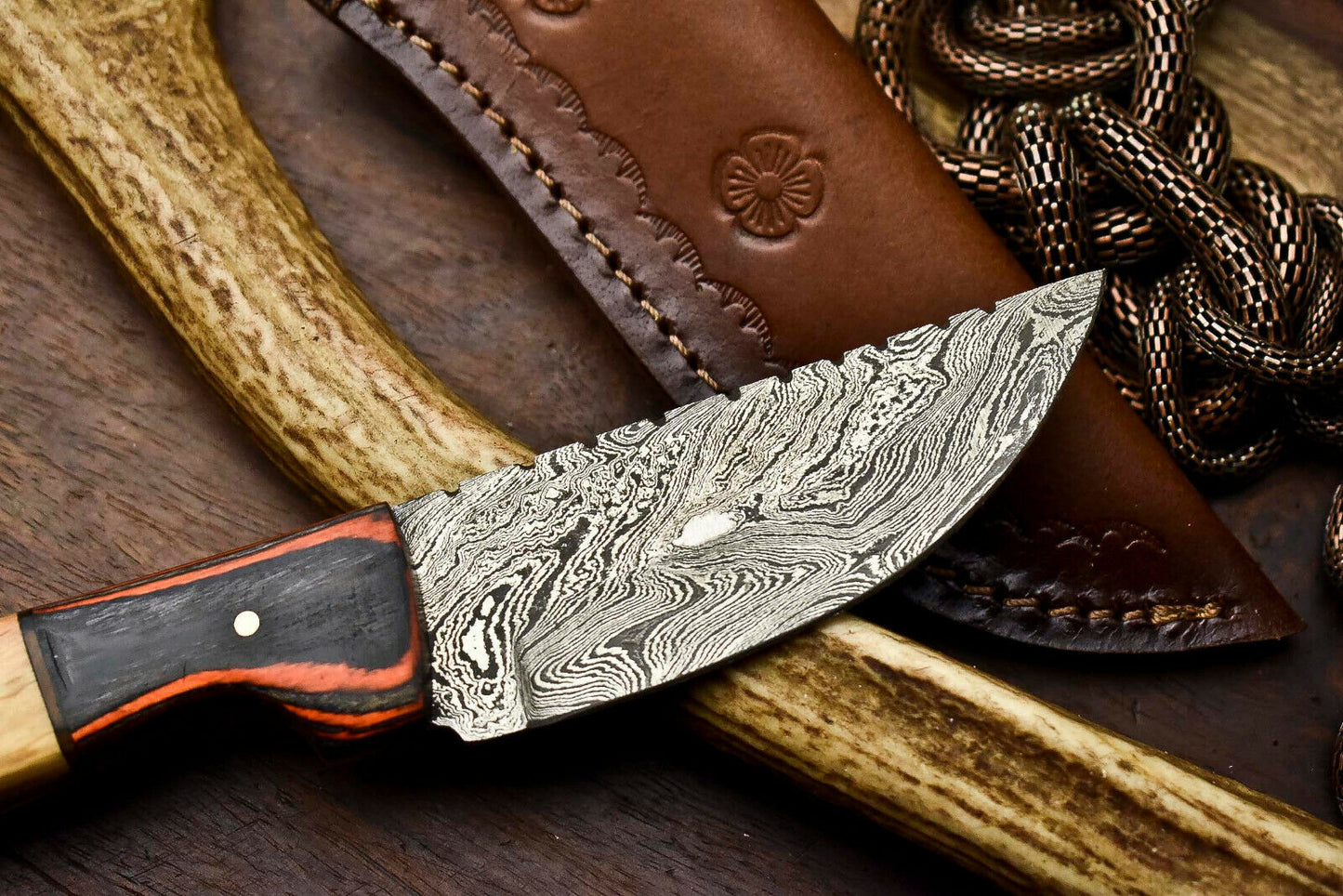 HS-688 Custom Handmade Damascus Steel Skinner Knife - Beautiful Wood Handle