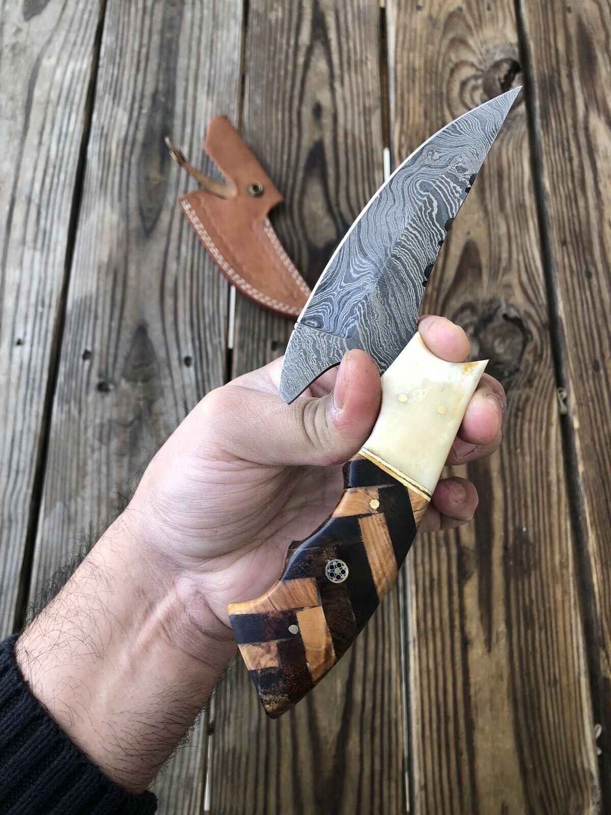 HS-434 | Custom Handmade Damascus Hand Forged Hunting Knife - Wood Bone Handle