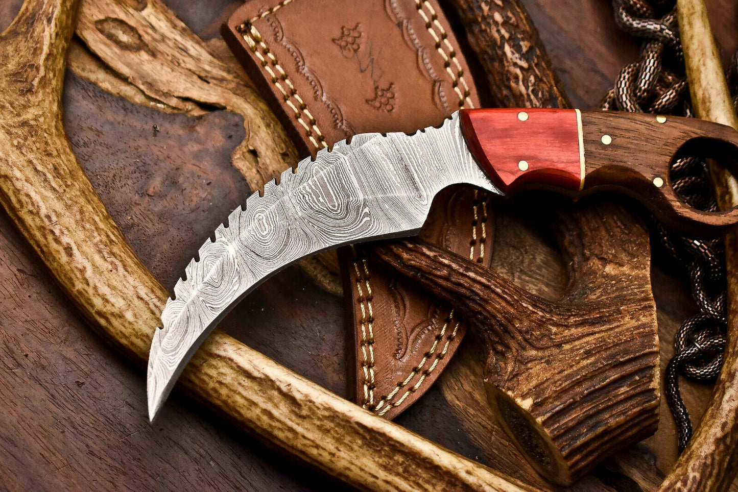 HS-911 Custom Handmade Damascus Steel Karambit Knife - Beautiful Wood Handle