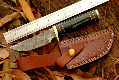 HS-763Custom Handmade Damascus Steel Skinner knife With Resin Handle Daily Carry