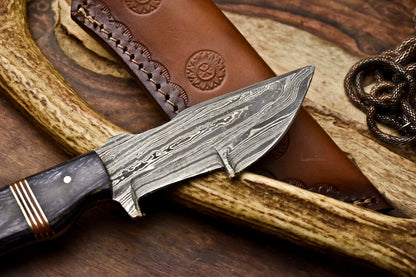 HS-920 Custom Handmade Damascus Steel Tracker Knife - Beautiful Hard Wood Handle