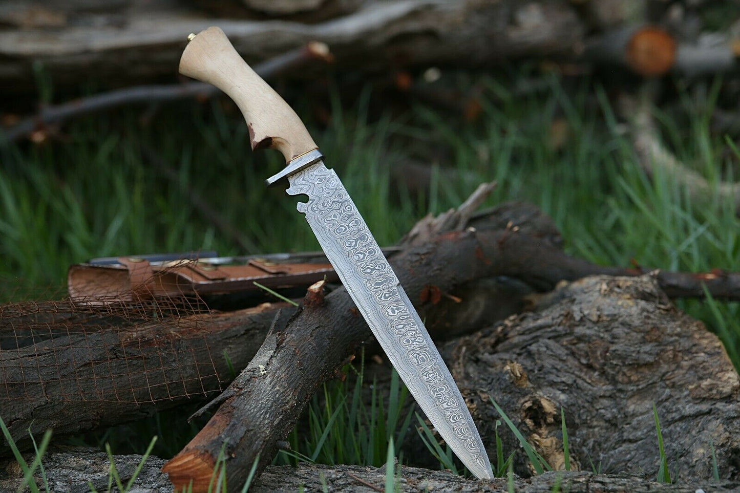 HS-367 '' Damascus Steel Hunting Bowie Knife, Survival knife, Damascus Steel, Chinaar Wood