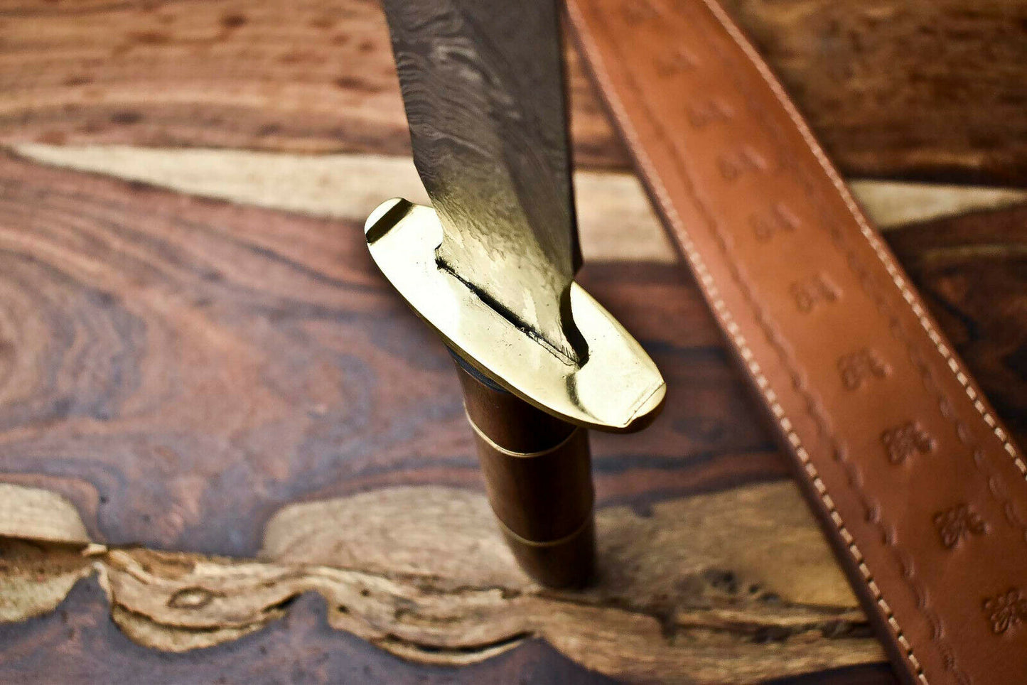 HS-1094 | 26.0" HUGE!!! Custom Hand Made Damascus Steel Blade Sword | WALNUT WOOD