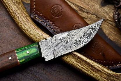 HS-673 Custom Handmade Damascus Steel Skinner Knife - Beautiful Hard Wood Handle