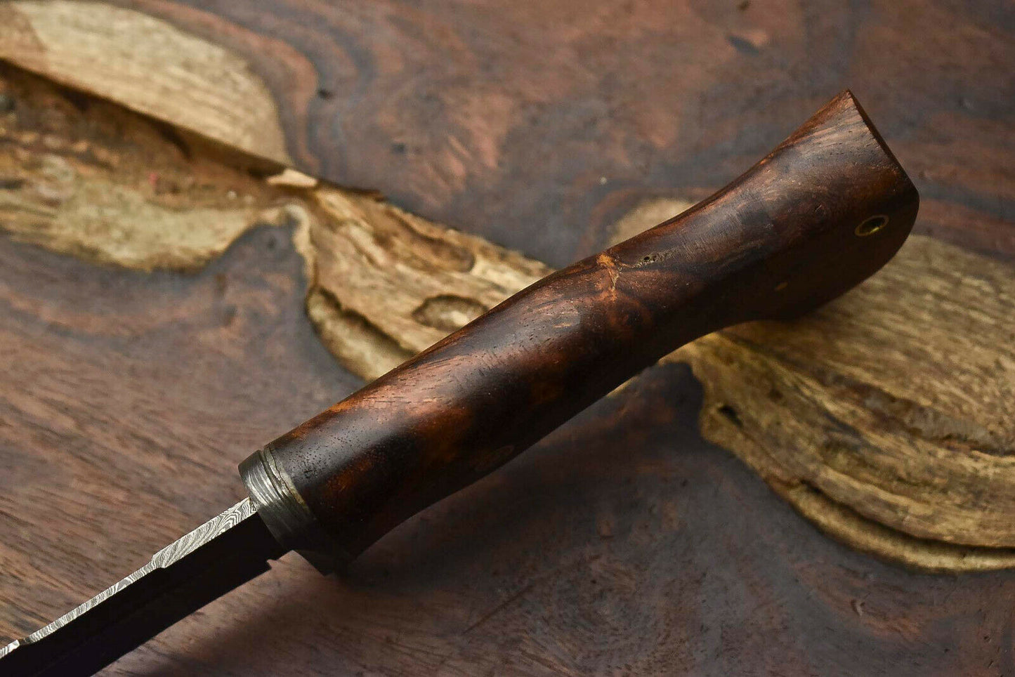 HS-394 '' Handmade Damascus Steel Blade Hunting Knife | Walnut Wood