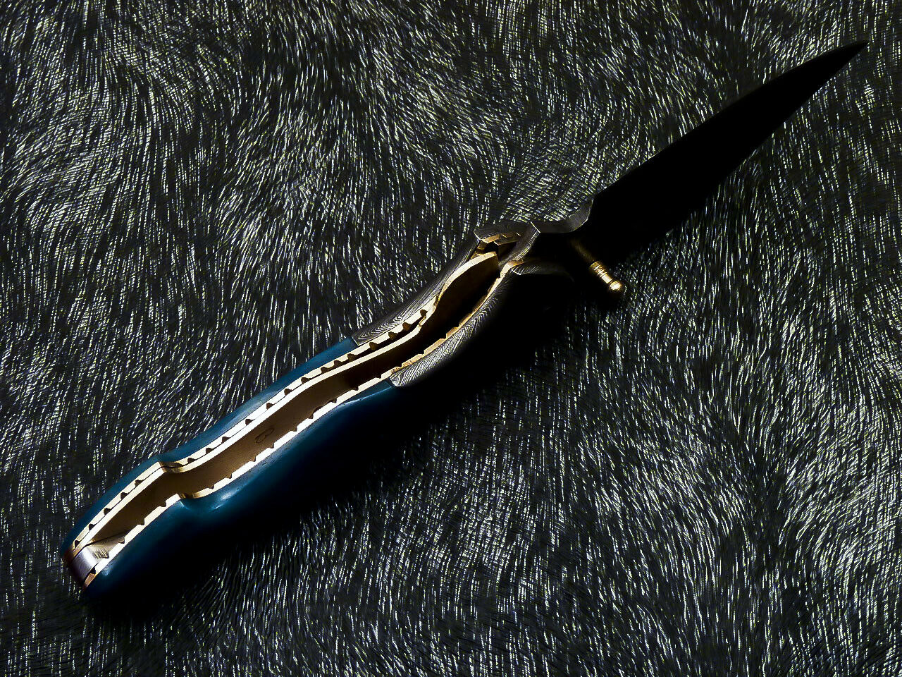 Damascus Liner Lock Pocket Knife – Camel Bone & Damascus Bolster | HS-1122