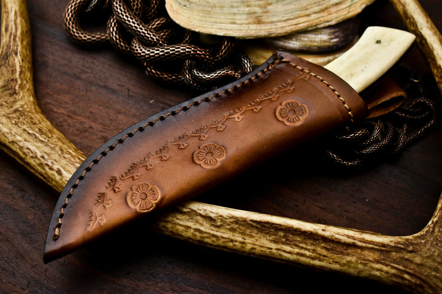 HS-625 Handmade Damascus Skinning Blade Camping Full Tang Knife