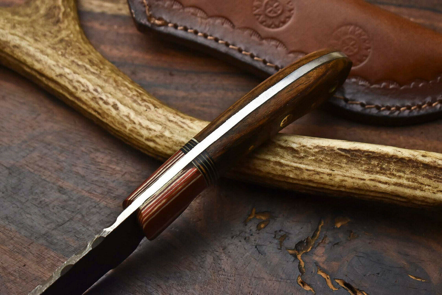HS-598 Handmade Damascus Skinning Blade Camping Full Tang Knife