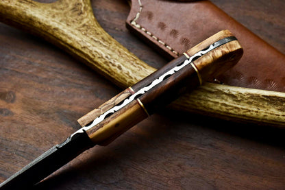 HS-642 Custom Handmade Damascus Hunting Skinning Blade Hunter Camping Full Tang Knife