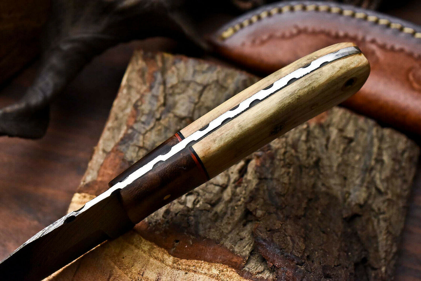 HS-703 Custom Handmade Damascus Steel Skinner Knife - Beautiful Wood Handle