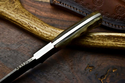 HS-631 Handmade Damascus Skinning Blade Camping Full Tang Knife